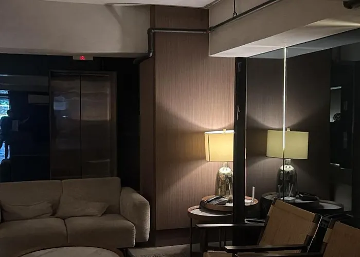 Bloq Residences Sikatuna 2 Hotel